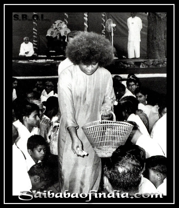 Sathya Sai Baba's hair miracle